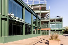 DraftKings closes sportsbook at Wrigley Field