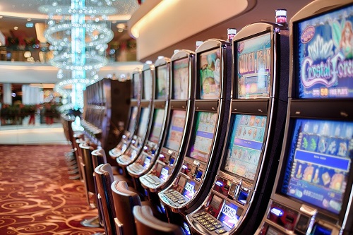 closed casinos pay employees